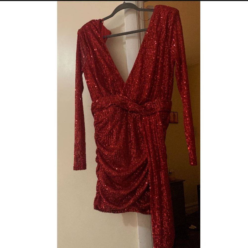Red sequins dress